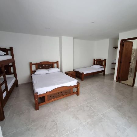 Hotel Antonella Plaza Pinchote ภายนอก รูปภาพ