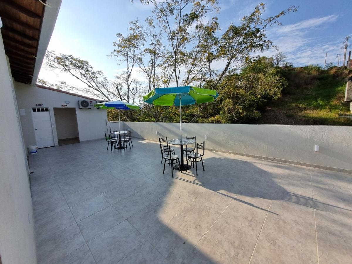 Hotel Antonella Plaza Pinchote ภายนอก รูปภาพ
